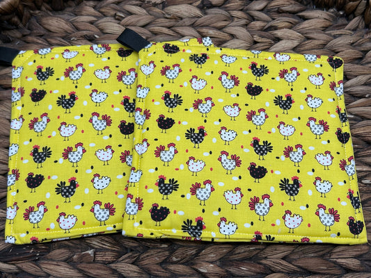 Chicken Print Kitchen Potholder Set: Cotton Chicken Decor